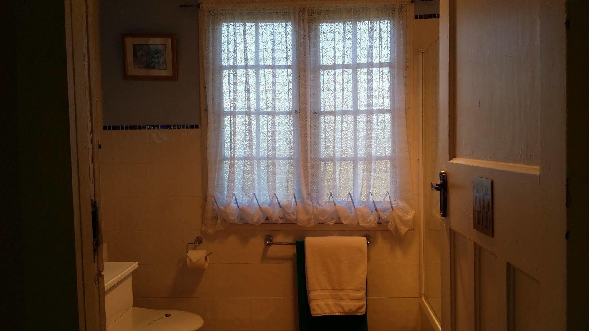 Andavine House - Bed & Breakfast Графтън Екстериор снимка