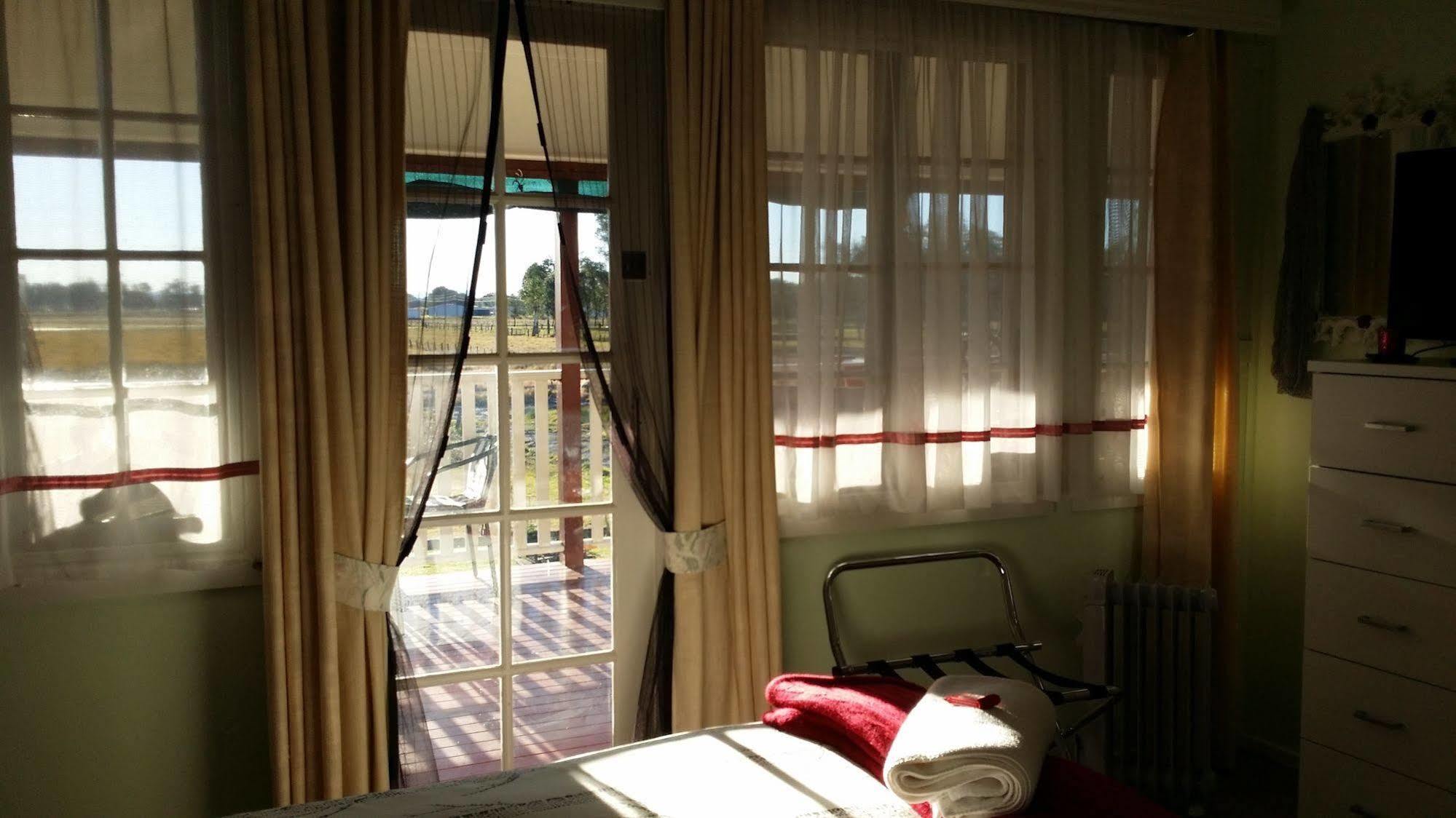 Andavine House - Bed & Breakfast Графтън Екстериор снимка